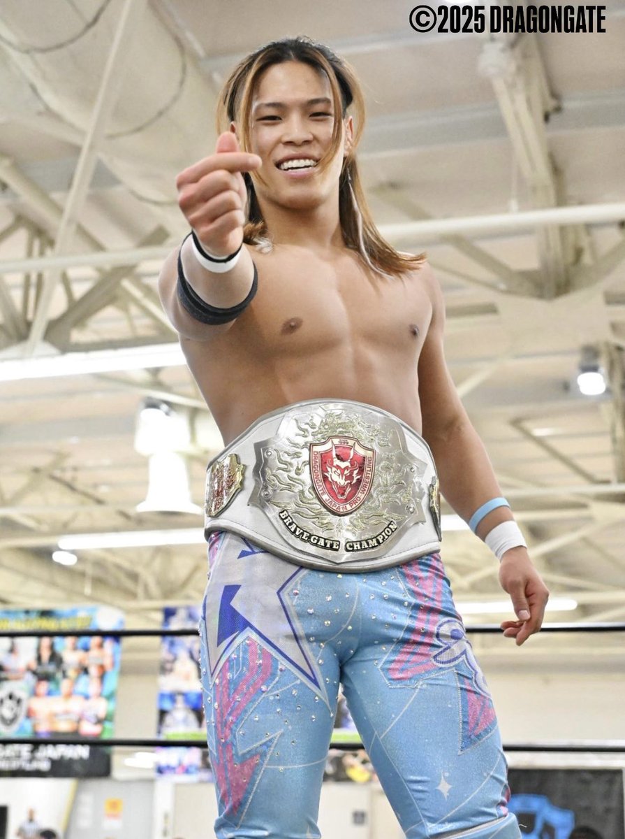 2025年は人生で最も濃い一年でした。 ブレイブゲート王者として、 中