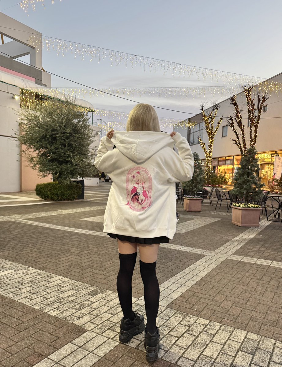 春日✨️C107(火)東ア-77ab (@kasuga_iz) / Posts / X