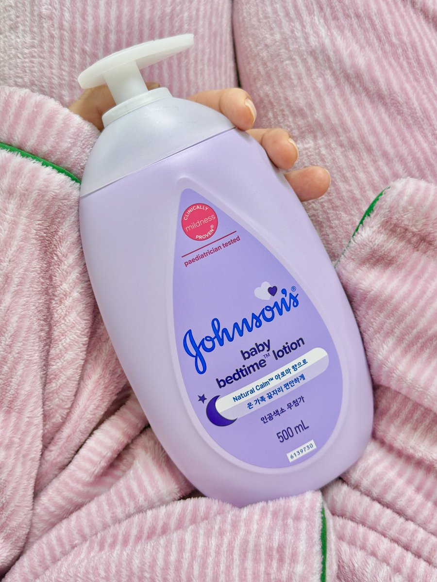 mood_swiing's tweet image. #RT이벤트 #광고
🧸RT하신 3분께 존슨즈베이비 베드타임 오일을 보내드려요(당발 1/5)

요즘 같은 날싸에는 따순 물로 씻고 존슨즈베이비 바디로션까지 발라준 다음 침대에 누우면 진짜 극락이거든요🛏️ 부드럽고 포근한 향기가 나를 감싸,,

1월 올영픽 프로모션으로 할인도 엄청 들어가니까 타래에서…
