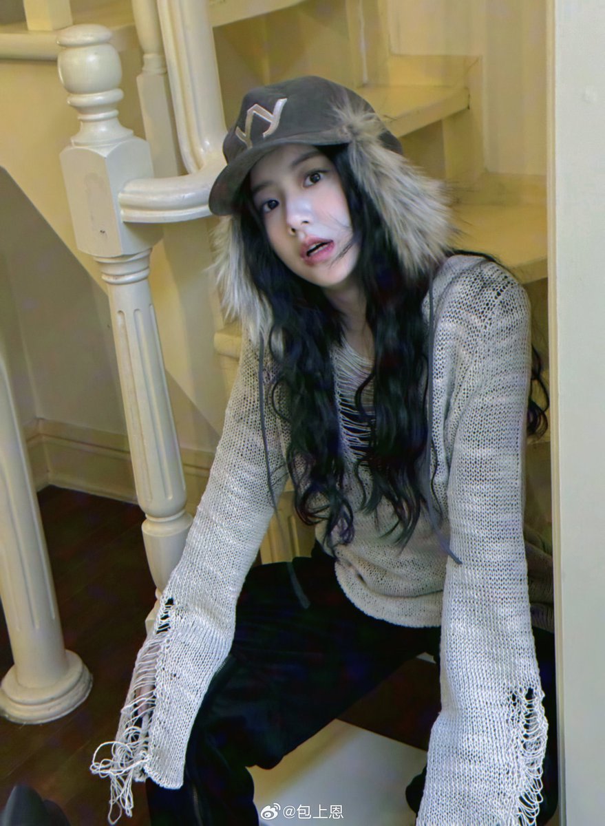 ethearial's tweet image. ㅤ 
2025ねんのさいごのひを、あそんでたのしんですごしました！
ㅤ