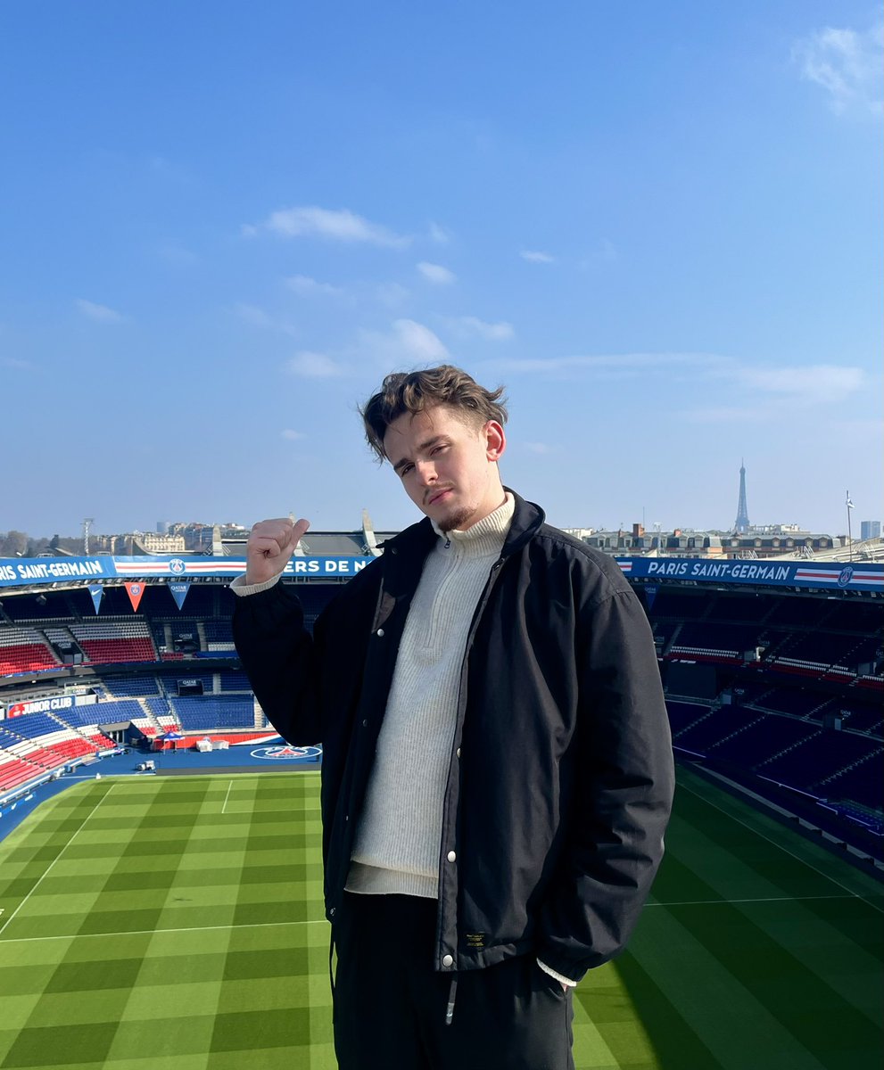 Valzinho tweet media