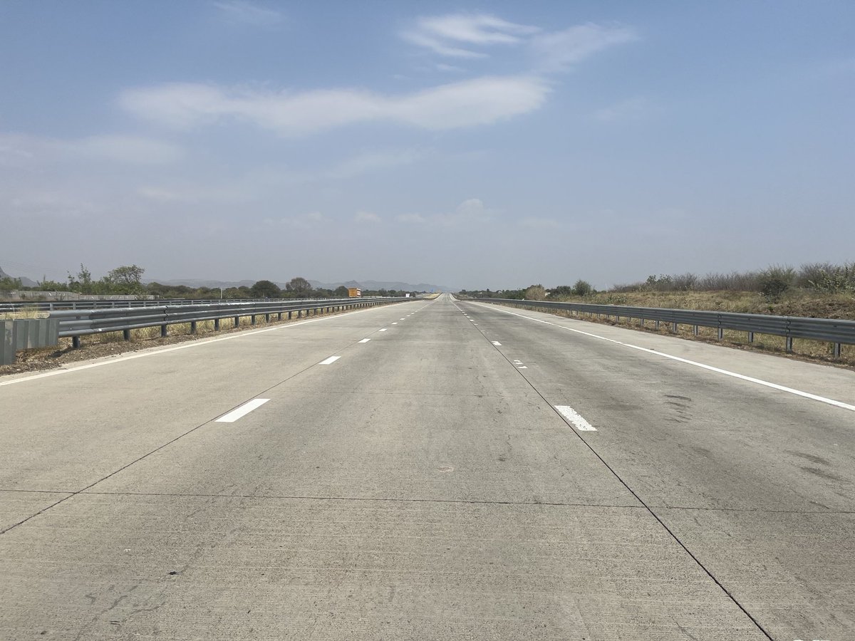 InfraStory tweet media