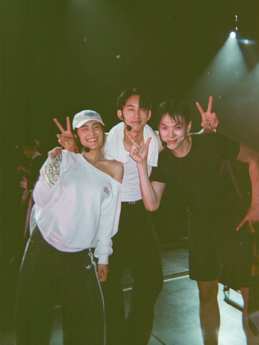 estsuphavnfp's tweet photo. ppunnch’s ig update 

MY FAVORITE TRIO 😭🤏🏻

#est_rvp #oueiija #ppunnch https://t.co/B7N2E0EaRg