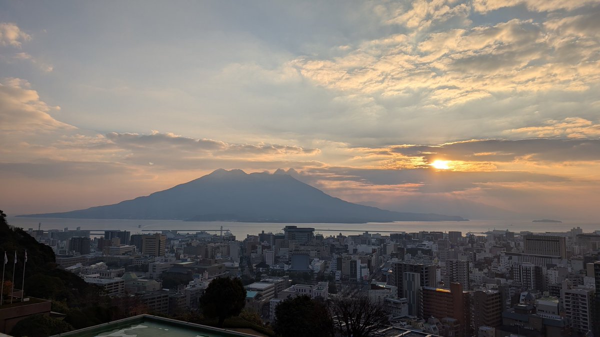 今年の思い出
軍艦島、オアシス、万博、桜島
来年もよろしくお願いします🙏