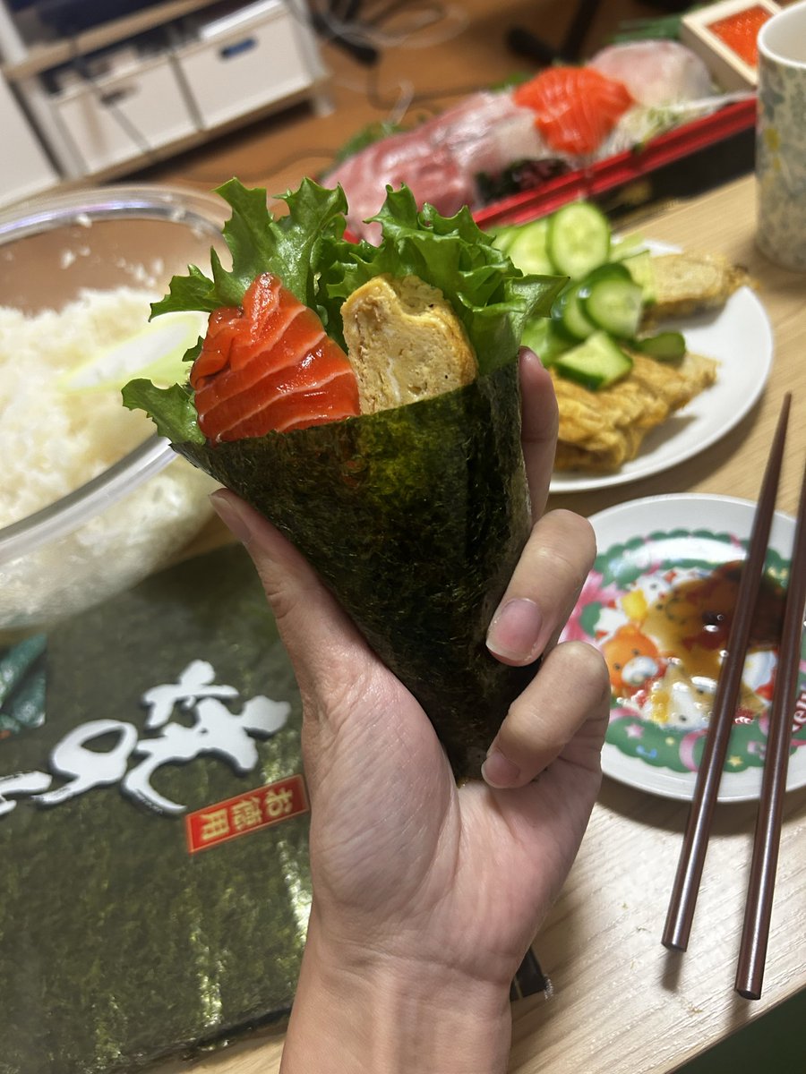 machen0516's tweet photo. 自分が家でこんなおしゃんなことをするようになるなんて最近までは思いもしなかったわ(´꒳` https://t.co/9bIqjvhQfA