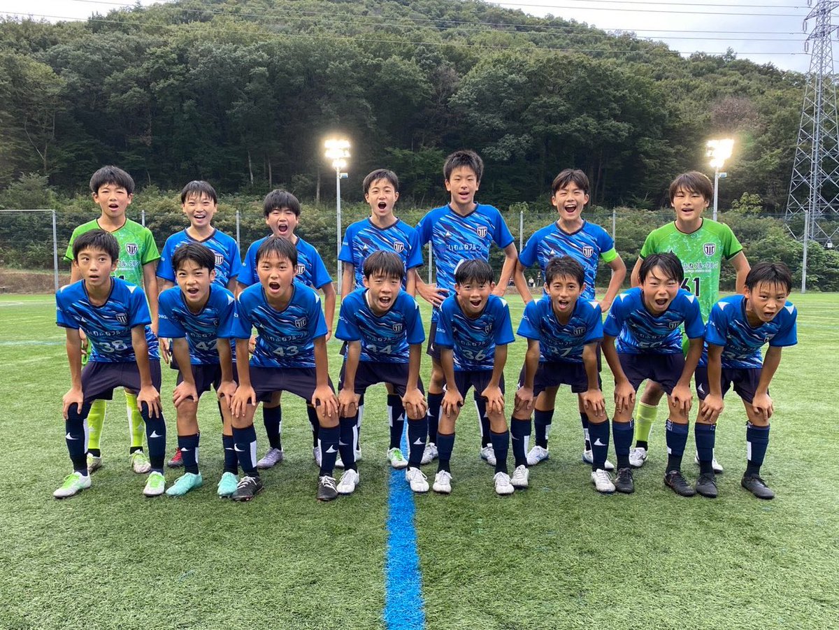 2025年もありがとうございました。
アカデミーGKコーチとして関わった
U-13、U-25がともに昇格。
選手たちの努力と成長に心から感謝。
#栃木シティ #昇格