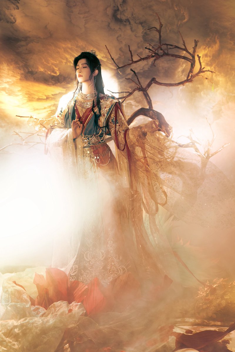 YIPENG 美人画 劉一鵬LIU リュウイッポウ