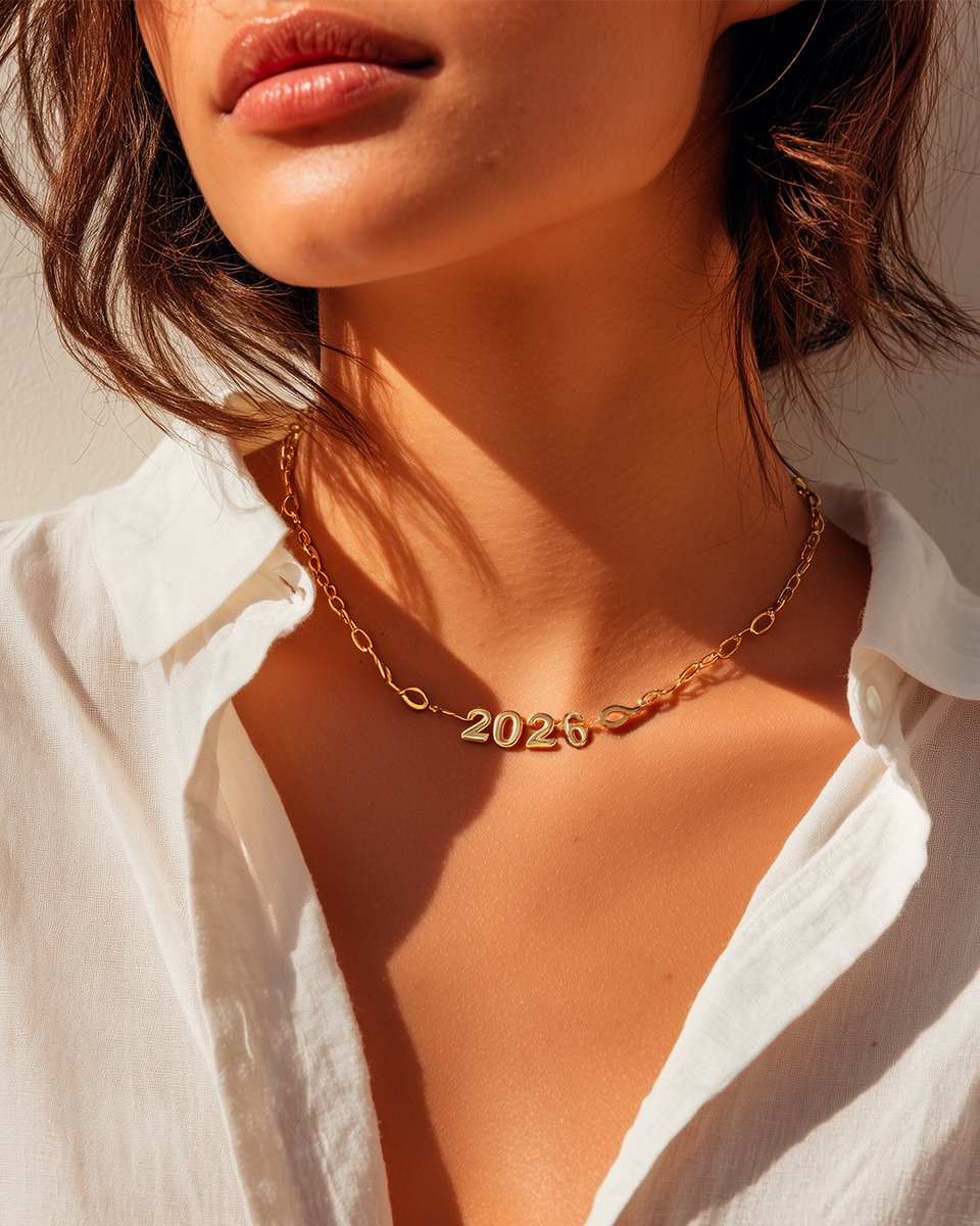 Detalles que celebran lo que viene.

¡Feliz Año nuevo!
Por un 2026 lleno de diseño, luz y propósito.

#Bisutex26