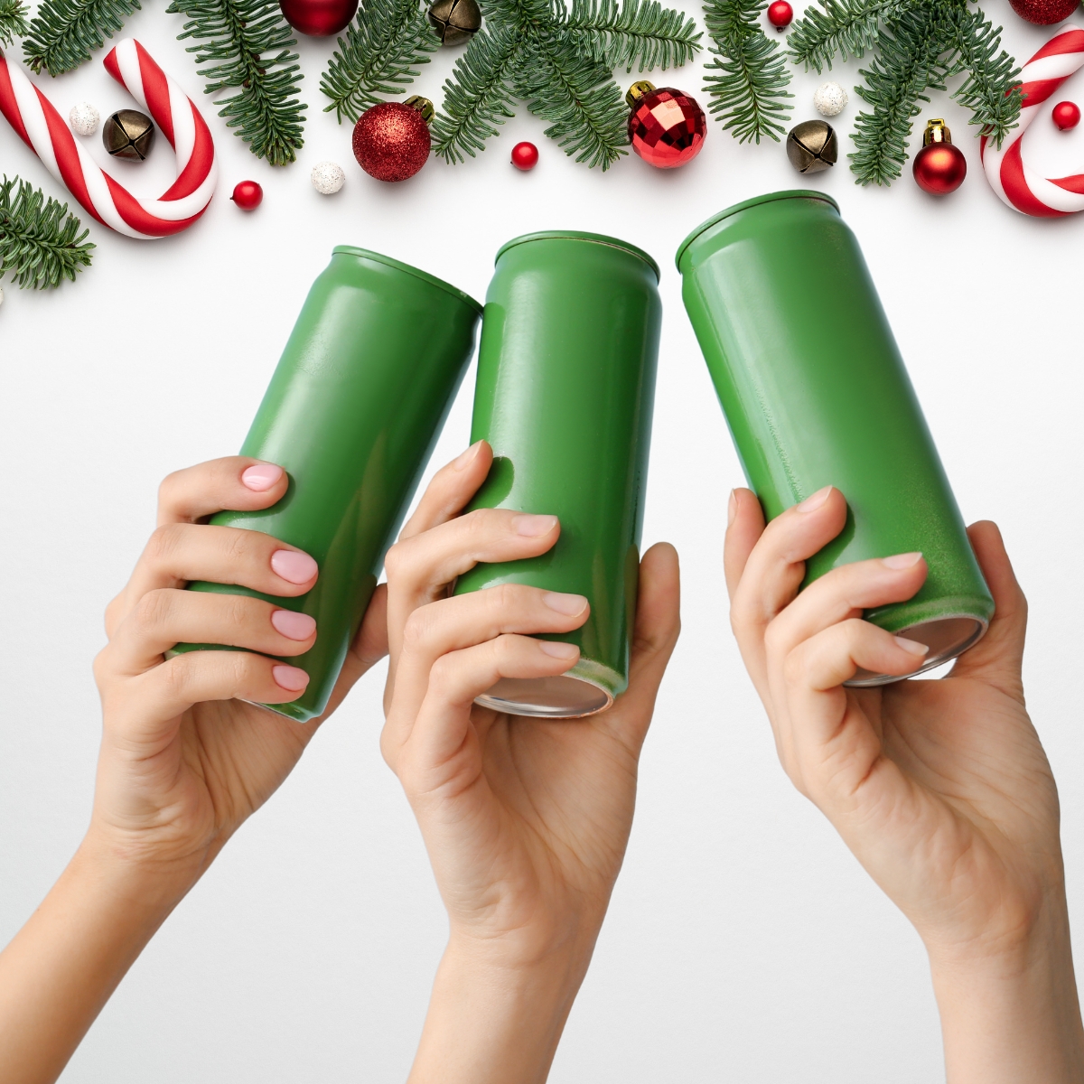 2025 ha sido un año muy especial: hemos celebrado los 90 años de nuestra lata de bebidas. Hoy, último día del año queremos desearte muchos motivos para brindar el año que viene. ¡Feliz 2026!

#AñoNuevo