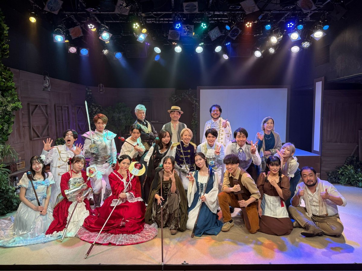 2025年
今年はゲスト出演も含めて2作品
今年も素敵な方々や作品との出会いがあり、良いご縁に心から感謝いたします

2026年もよろしくお願いいたします！

皆さま、良いお年をお迎えください！

#なかひと
#カク魔女2025