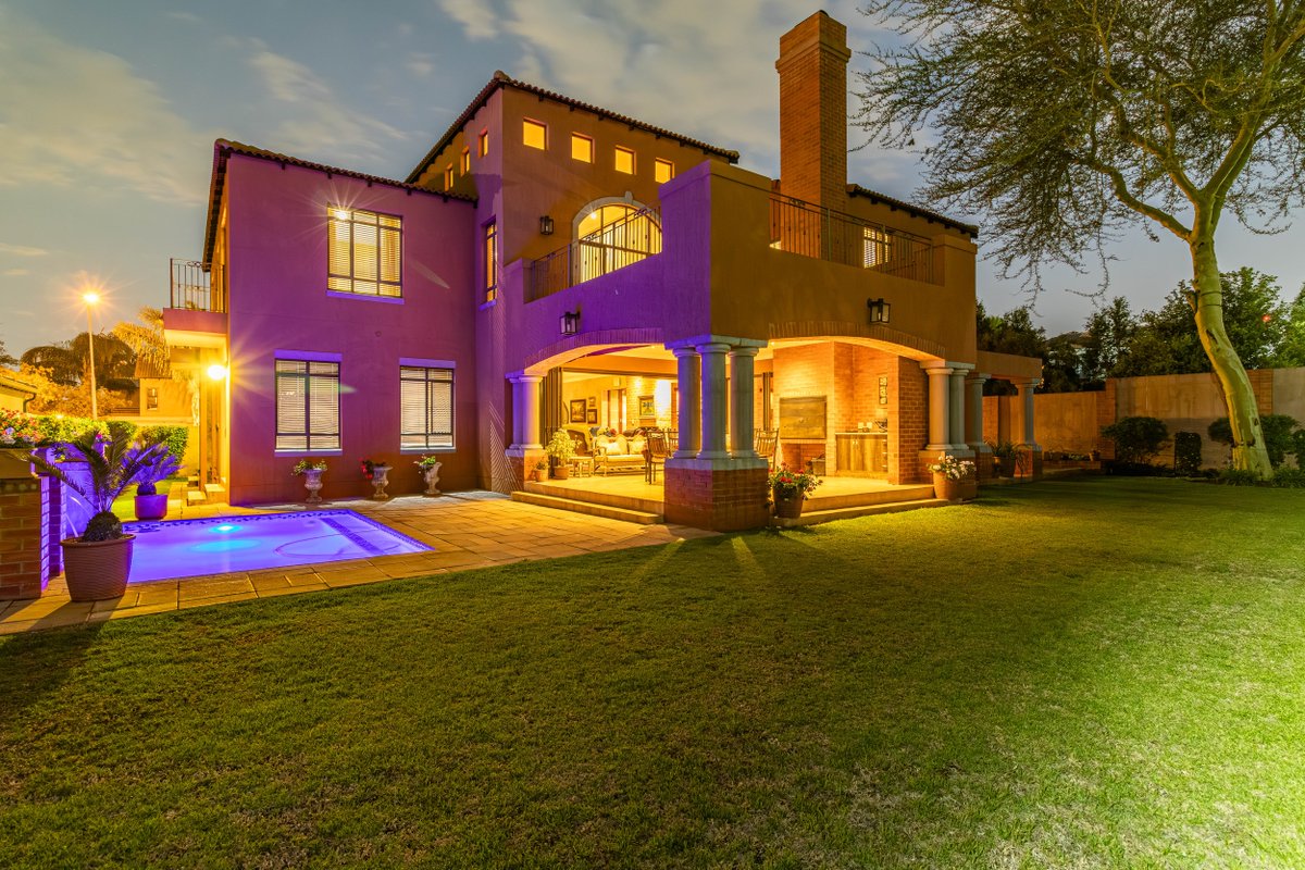 Capture_Video's tweet image. Signing off for 2025.
See you behind the lens in 2026.

#capturehdmedia #signingoff #2025 #propertymedia #propertymarketing #walkthroughvideo #realestatemarketing