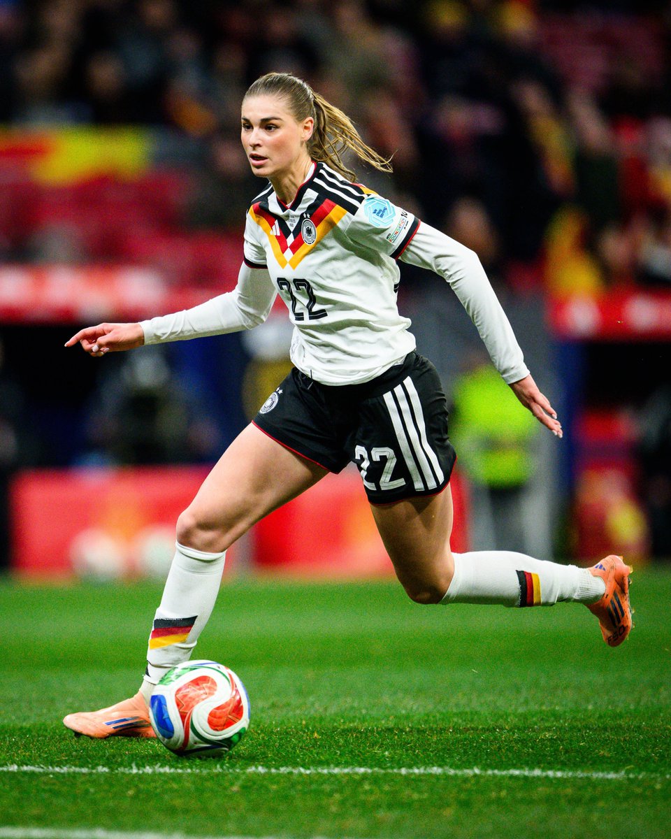 WEURO2025's tweet image. ⚡️🇩🇪

#UWNL || @DFB_Frauen