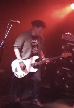 yoppy41's tweet image. 今年もあとは蕎麦を食べるだけとなりました。
ライブ自体はほぼやらない年でしたが観に行くのは結構色々出かけました。お会いできた方々ありがとうございました。
また来年も絡んでくだされば嬉しいです。
皆さま良いお年を👋