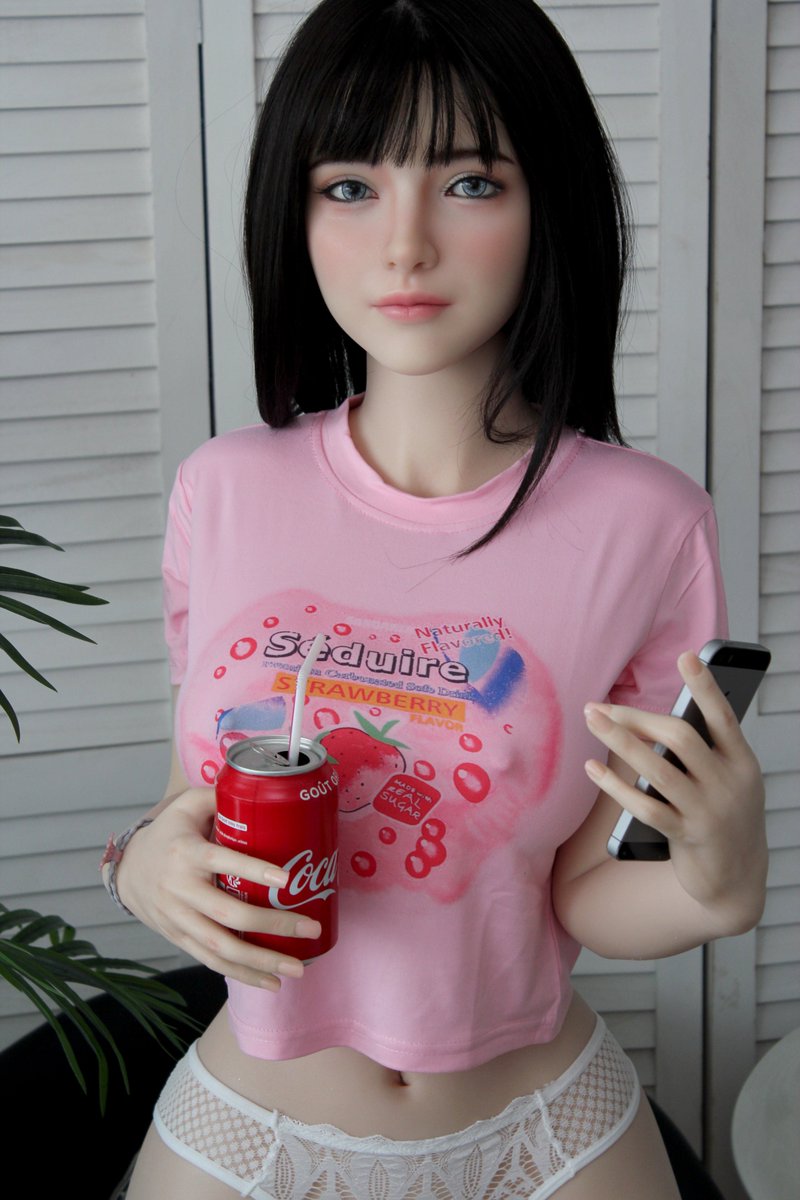 Happy New Year! 💗
I’m thinking about getting a new haircut. Do you have any suggestions?