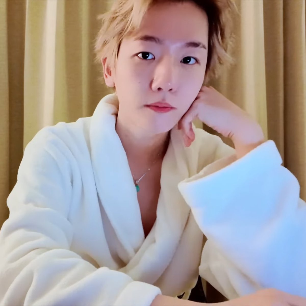 Ace_BBH's tweet photo. BYUN BAEKHYUN 🫠🫠🫠 https://t.co/0XK9zT39xz