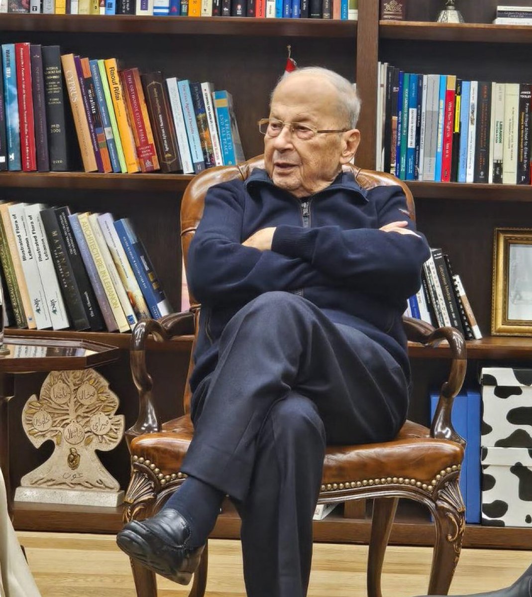 كل سنةً وانت بألف خير جنرال 🧡

أتمنى أن أكون بنصف نشاطك ووعيك بس صير بهالعمر.  مرتاح الضمير  يجلس ملكاً.