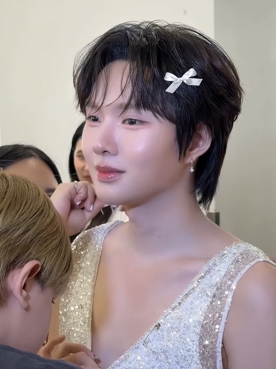 n0turchou's tweet image. หากการรักคนสวยเป็นกีฬา พี่คงเป็นแชมป์ 🏅