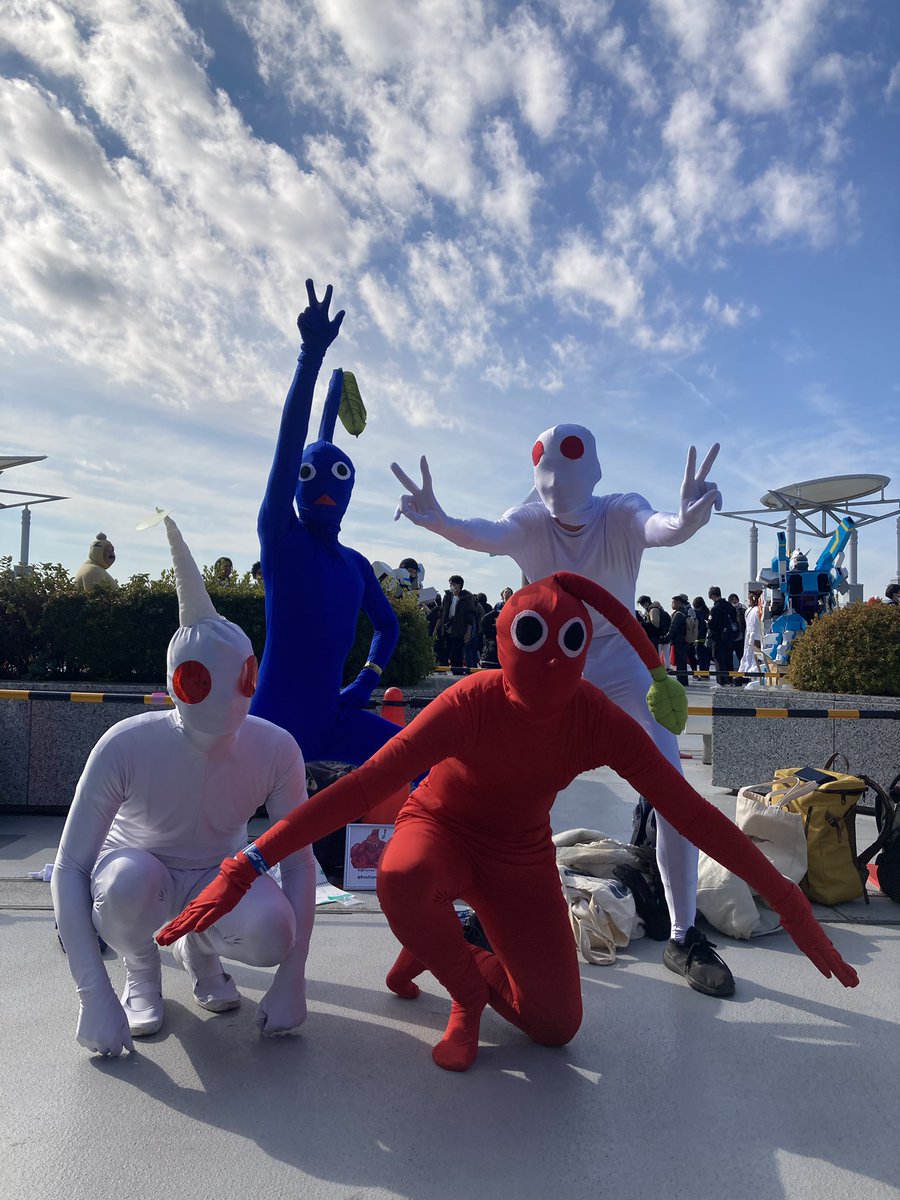 2日目ありがとうございました
右上の白ピクミンしてました‼️

#C107 
#C107_cos 
#C107コスプレ