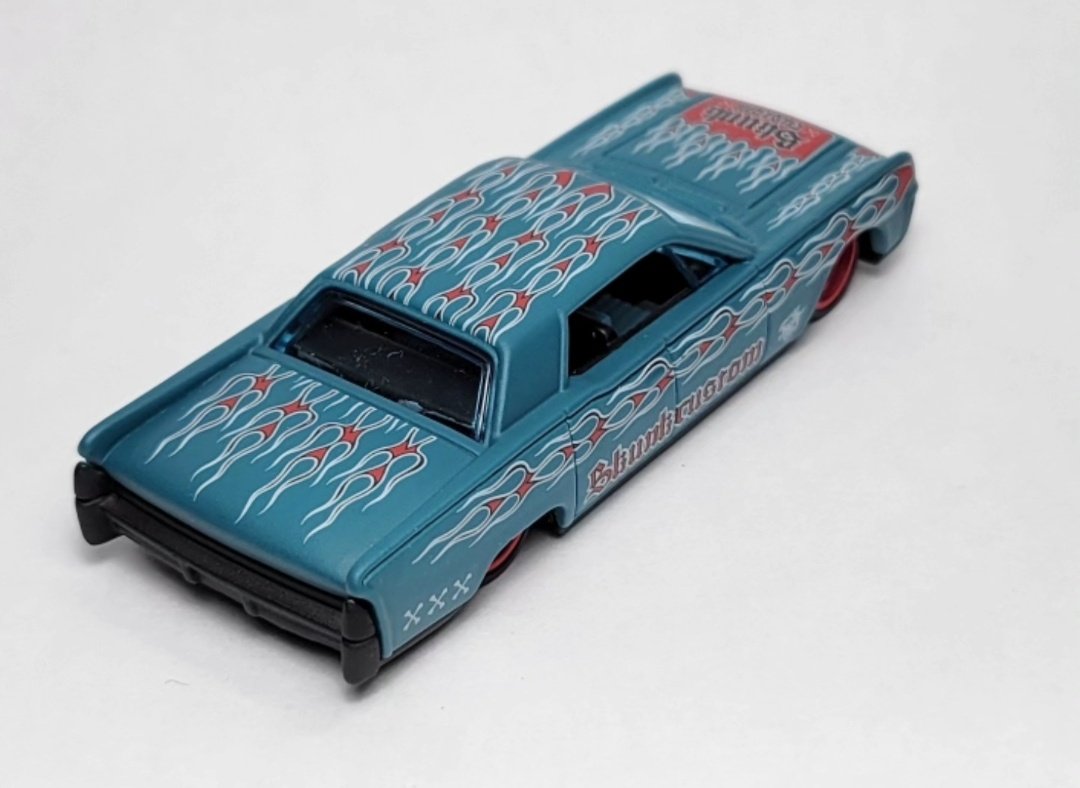 SkunkDie's tweet image. '64 Lincoln Continental Custom 

完成📷