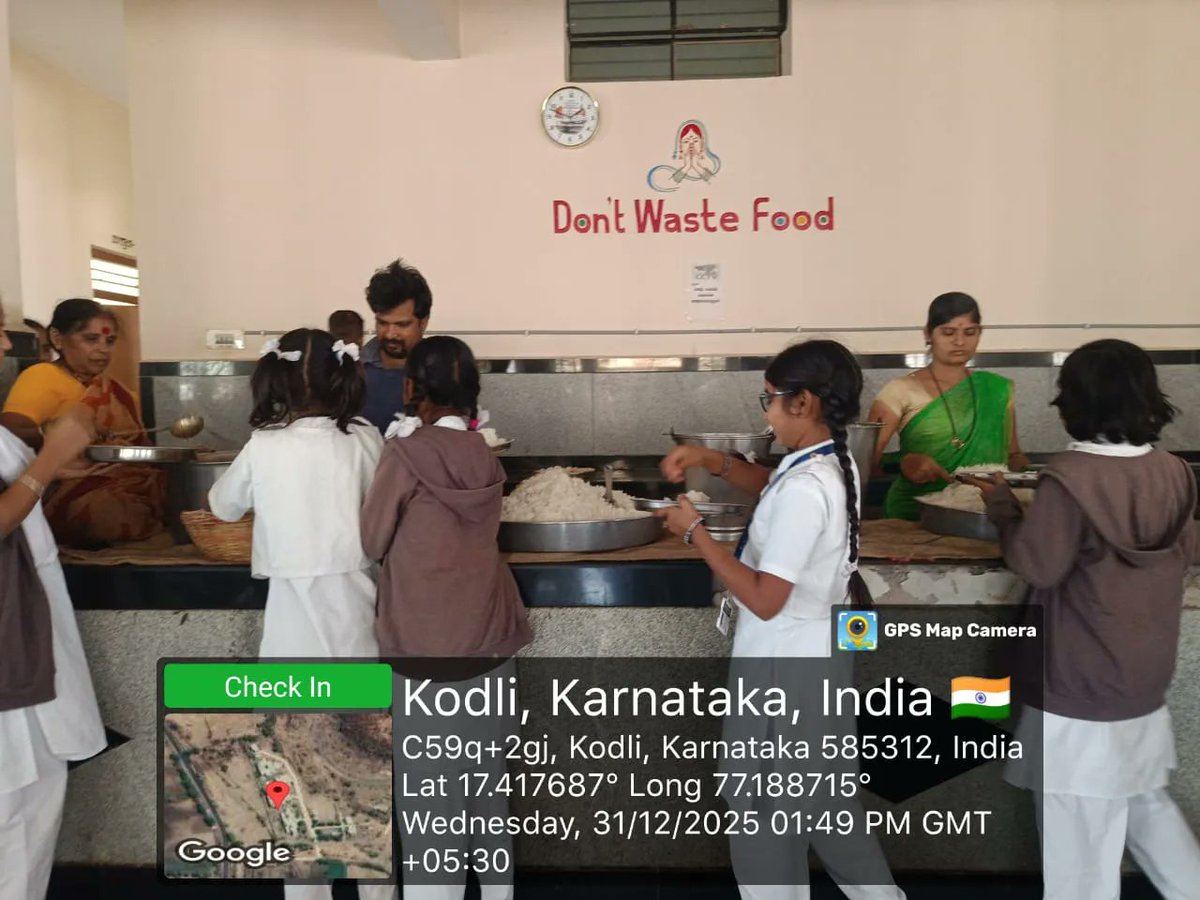 479Kodli's tweet photo. Afternoon Lunch  #SocialAudit_SWDMeals #SocialWelfare_Karnataka https://t.co/mPWiVkuuLx