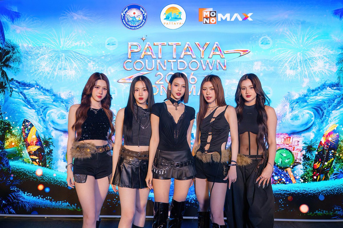 [ Stage Performance ] F.HERO x THX

PATTAYA COUNTDOWN 2026 MONOMAX 🌟

#PattayaCountdown2026xTHX
#PattayaCountdown2026Monomax
#THX_th #THXofficial
#E29MusicIdentities