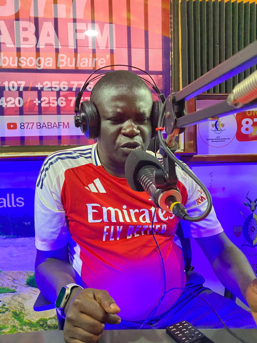 877babafm's tweet photo. Oli mu #SawaMbaya 😀
- Sirina Kyakuwaire Kamya (Deputy Speaker Jinja City)
- Bamu Lulenzi (Iganga Municipality Mayor)
- George Mubiru (Asst. RCC Jinja City)
#BABASpecialProgramming 
#BABAFM 
#HappyNewYear https://t.co/las3bwrsWt