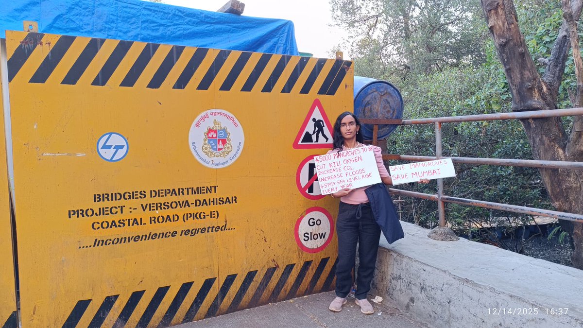 nirali_vaidya's tweet photo. A year of environmental apocalypse that was saved with civil resistance. #SaveAravalli #Saveaarey #Savehasdeo #savetapovan #savekanchagachibowli &amp; others. More aggression in 2026 not stopping till public servants get environmentally literate &amp; policies come in interest of planet. https://t.co/t4PYdGCgVW