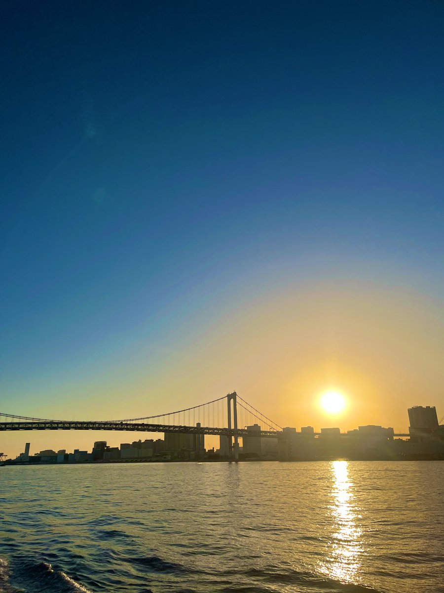 立崇なおと tweet media