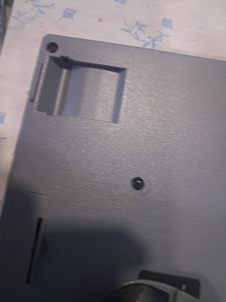 kmadhyan's tweet photo. @amazonIN, Bought a Portronics keyboard combo and received a melted, broken mouse. Asked for a replacement (no return), and within 1 hour Amazon redirects me to the manufacturer. Completely unacceptable service. Almost 5/10 Amazon orders arrive damaged now. @Portronics https://t.co/ZyAhBbYZDe