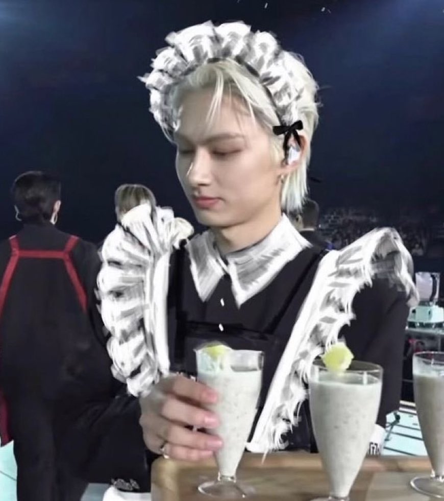 fleur. °☽°.⋆ (@diorjww) / Posts / X