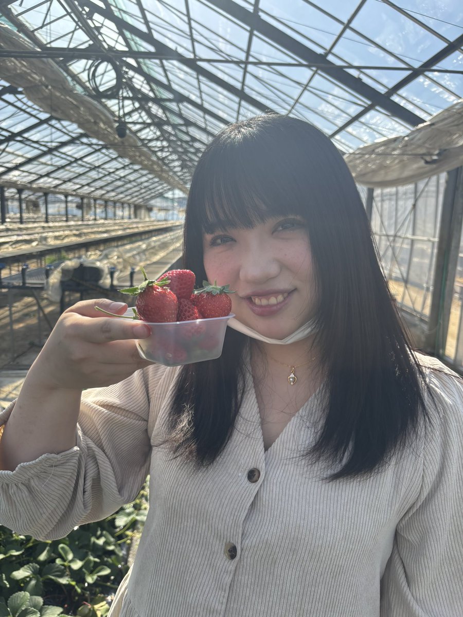 paveru's tweet photo. 最後は当然のこのお方、あす煮（@__asni2__）さん。
今年はほぼ毎月カフェイベでお会いできました😆
色々と大変なこともありましょうが、来年が良き年になりますように😌 https://t.co/9zzvcr3sWF