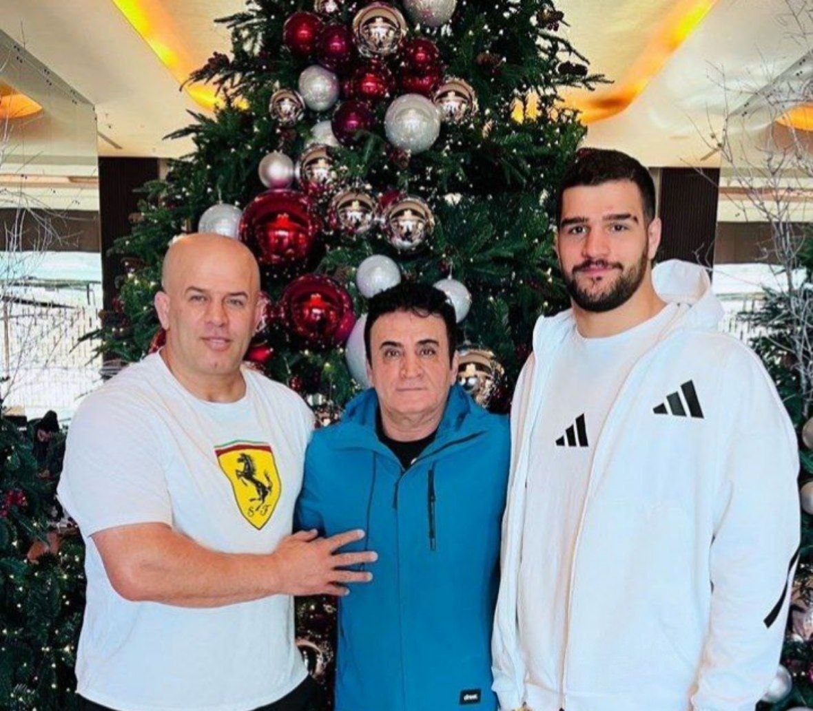 عارضم که tweet media