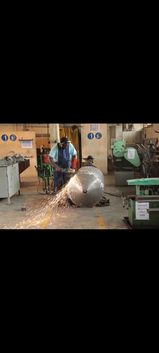 AmshaInstitute's tweet photo. 📣 FURSA YA MAFUNZO BURE!
VETA Oljoro–Arusha kwa ushirikiano na AMSHA kupitia mradi wa YEFFA (AGRA) wanatoa mafunzo ya:
🔧 Agro-Mechanics
💧 Irrigation Technology
📦 Post-Harvest Management
👥 Umri 18–35 | 👩‍🔧 Wasichana kipaumbele
📞 0755 267 489 | 🌐 https://t.co/eK3enS0GSz https://t.co/tKGr39aaAS