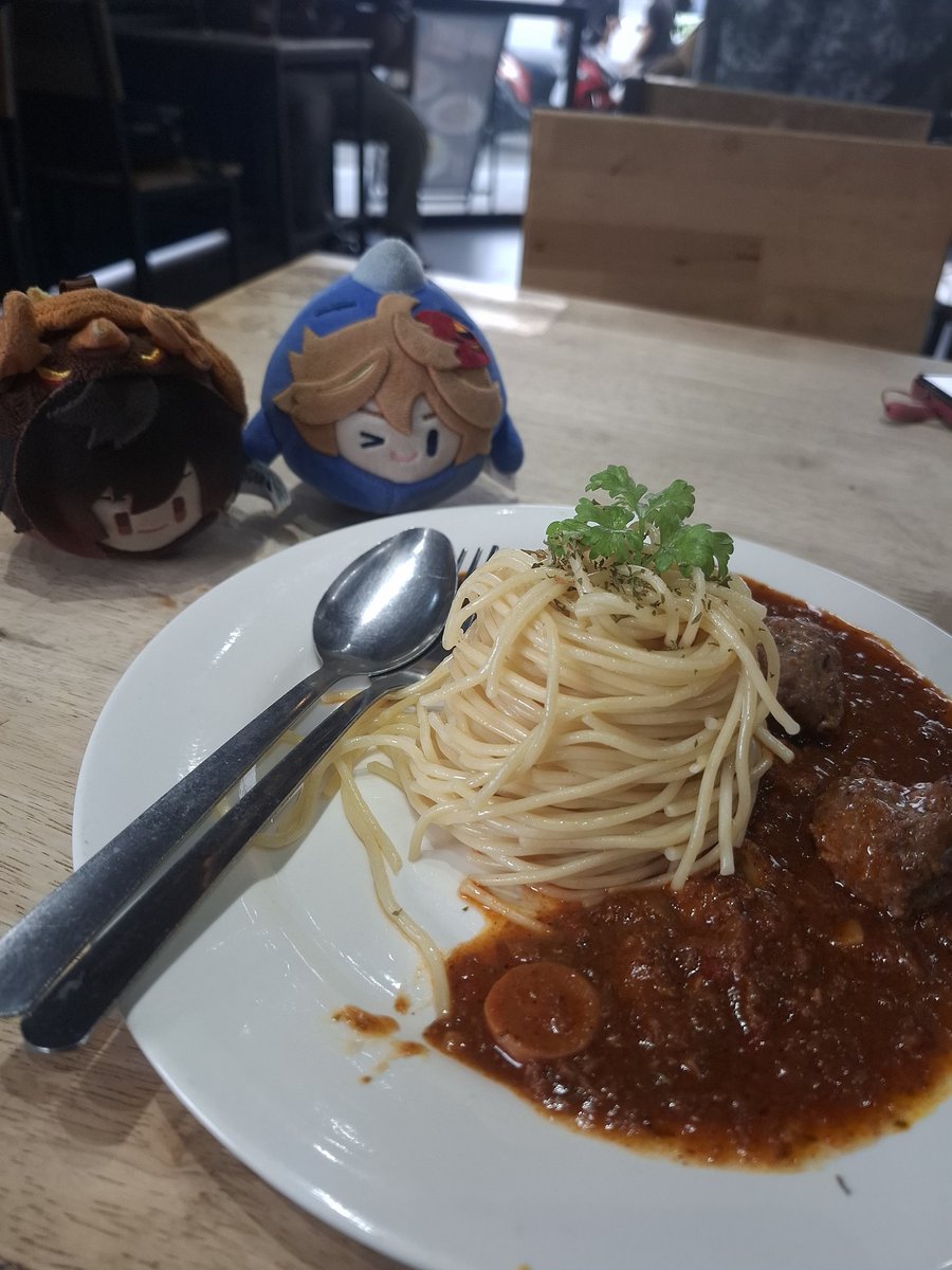 Having dinner with zc on zl's birthday.