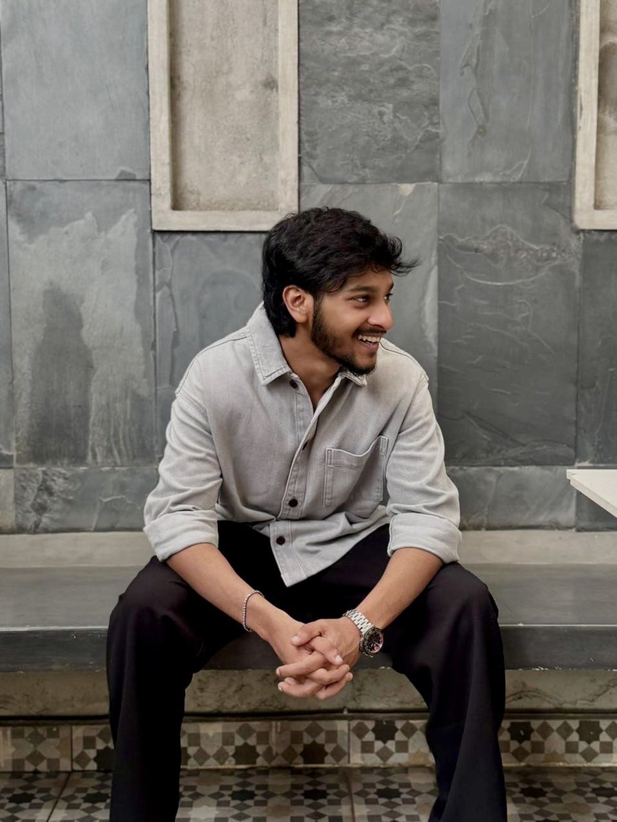 LK Akshay Kumar tweet media