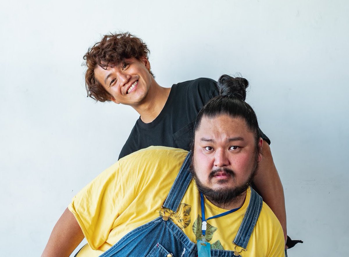 takato_yonemoto's tweet image. LAで最初に会った時

「スーパーで見かけてたよ」

『全裸監督』で僕を見てくれていていた！

その後『鎌倉殿の13人』

『匿名の恋人たち』で共演！

仲間との再会はご褒美。

ワクワクがふくらんだ2025、
小栗旬という表現者に感謝！

1枚目の写真はハンヒョジュちゃん撮影📸ありがとう！