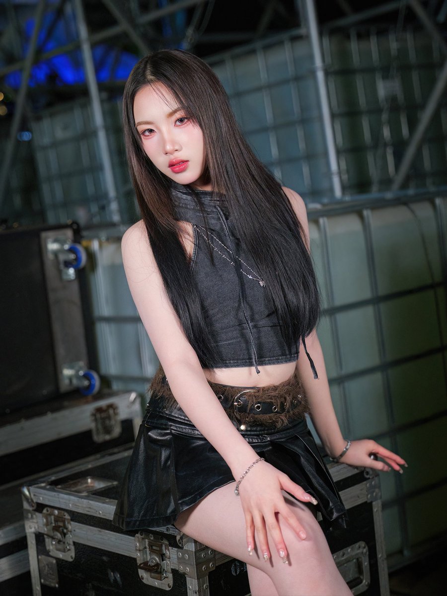 thxofficial_'s tweet photo. [ Portrait | #RayTHX ] 

PATTAYA COUNTDOWN 2026 MONOMAX 🌠

PattayaCountdown2026xTHX

#PattayaCountdown2026Monomax
#THX_th #THXofficial
#E29MusicIdentities https://t.co/j5cEhJWxVW