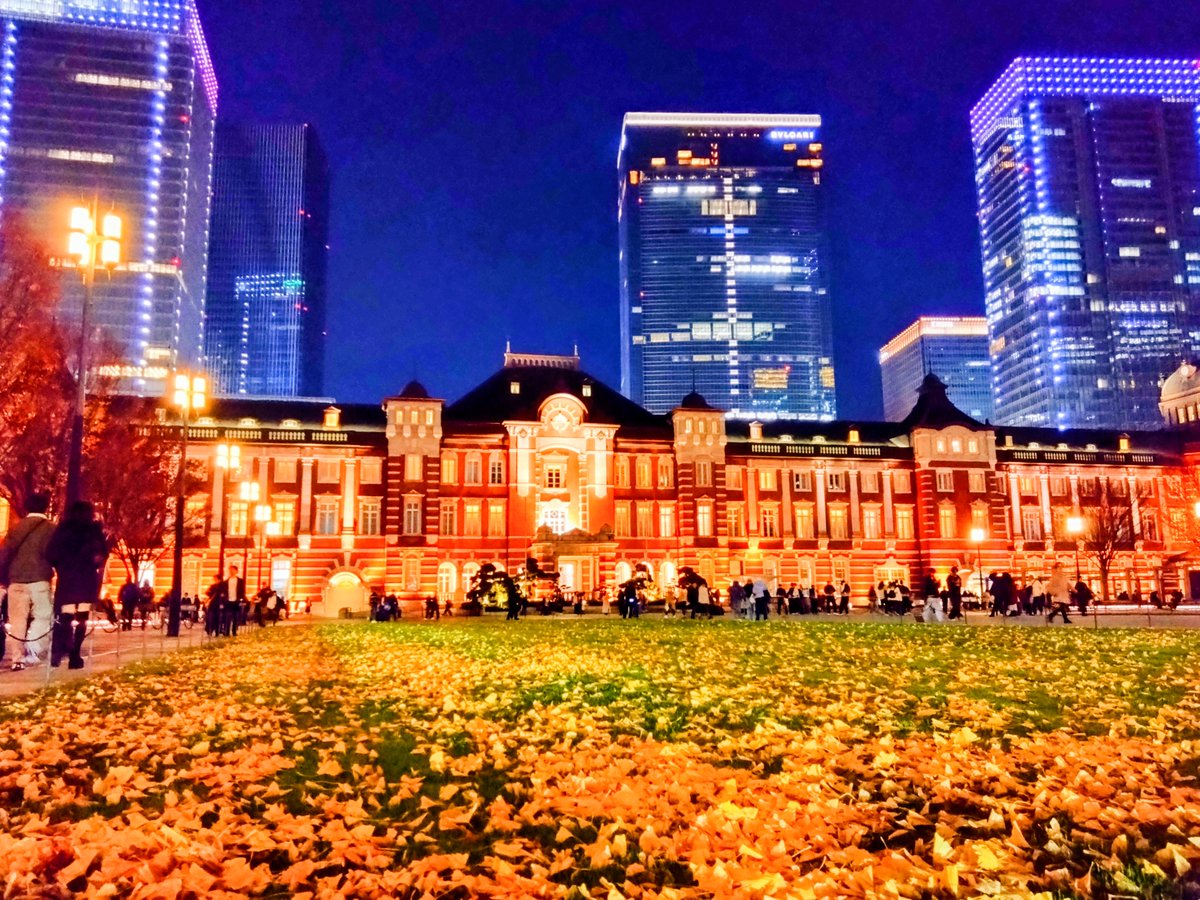 dive71320474's tweet photo. 色彩とグラデーションを知ることで、世界はもっと広がってゆく。歩みを止めない限りどこまでも。でもたまに休みながら。 https://t.co/r3pRfxN2jN