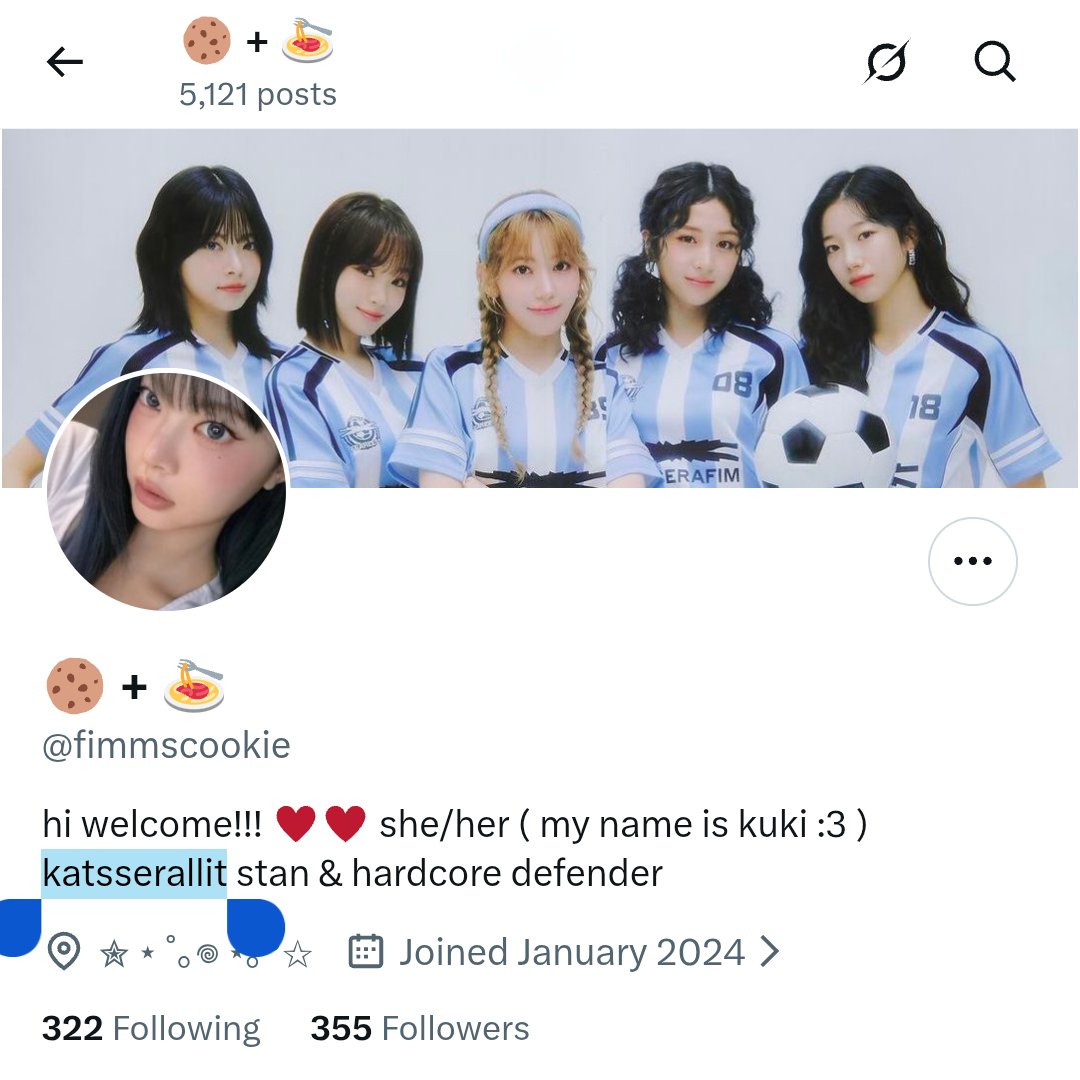 globalpinks_'s tweet image. the funniest part about this tweet is that k-pop peaked before the three hybe groups she stans even debuted 😭