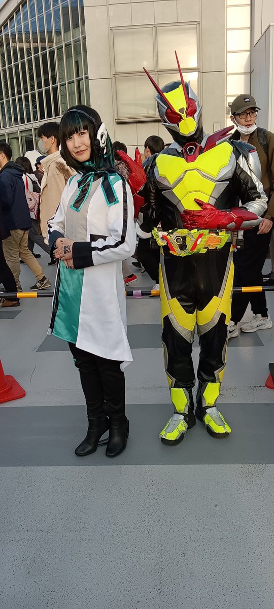 仮面ライダーゼロツーとイズ
#C107 #C107コスプレ #C107_cos
Twitter.com/12v3rmx/status…