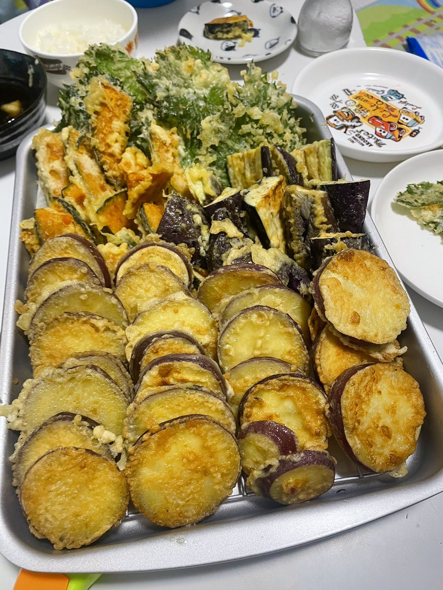 つきつか tweet media