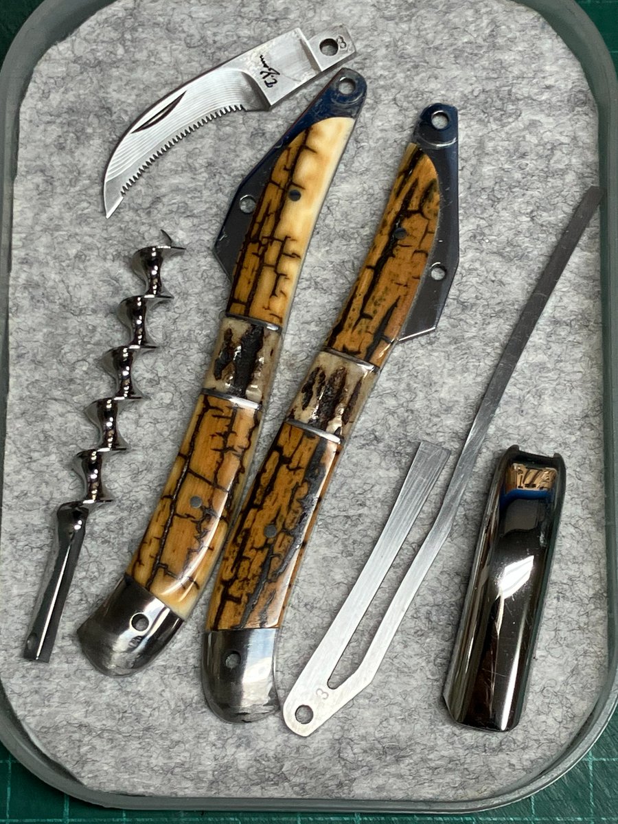 年内には完成しなかったソムリエナイフ ハンドル材はマンモス