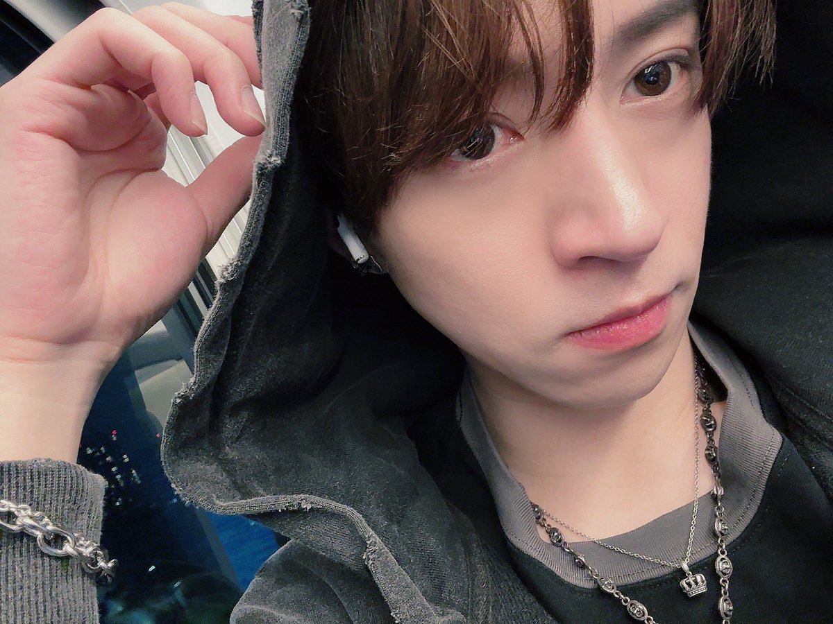 shimatora9tiger's tweet photo. Bye 2025 https://t.co/i6nipdyvvZ