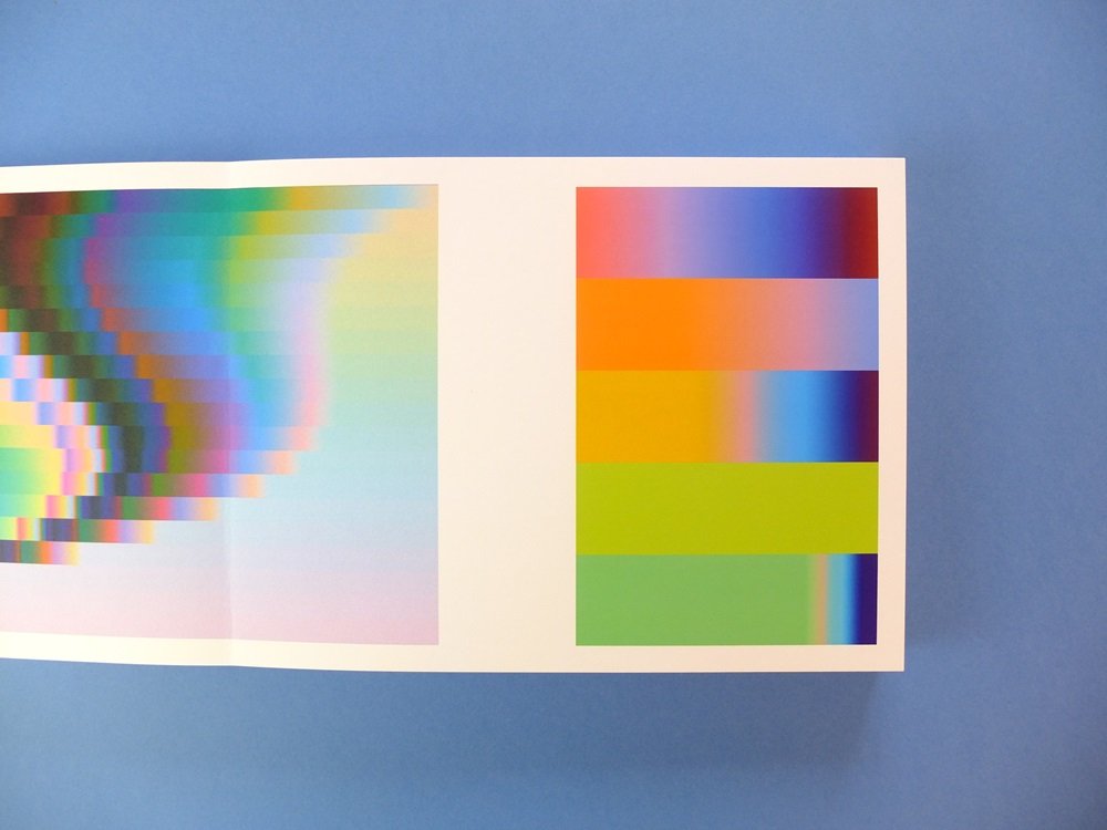 serendipityarty's tweet photo. Finally grabbed a NFT iteration of "Verloop - Dégradé" by  @RikOostenbroek and @meodai , and a nice one, good companion for the artists' book released at the same time (2024) by RRose Editions and @nguyenwahed Gallery. https://t.co/aTil7I36Vj