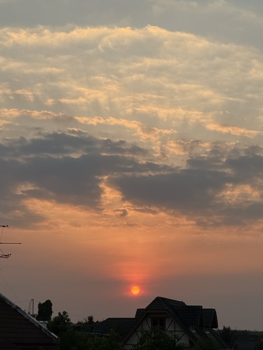 2025년의 마지막 일몰 사진