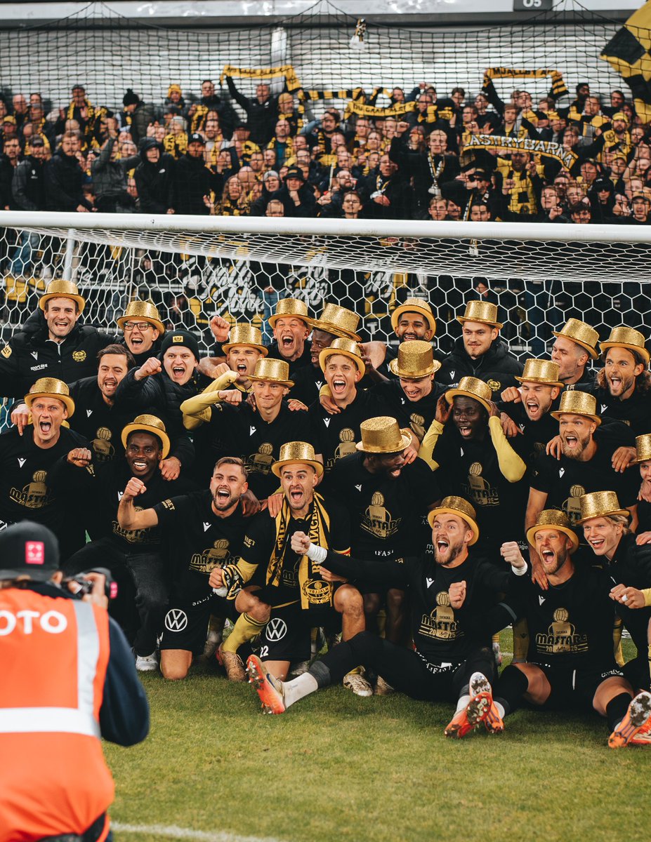 aksumfootball's tweet photo. I want to wish Happy New Year to all followers and colleagues ��🥂🎉.

For me, professionally, 2025 was an astonishing year - winning the Swedish Allsvenskan with Mjällby and then being appointed as the new head coach. I look forward to massive challenges in 2026! https://t.co/gC703WDsdy