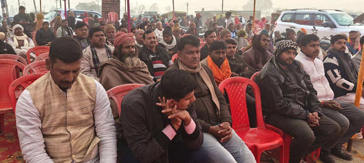 आज अपनी विधानसभा अयाह शाह के विकास नगर क़स्बा गाजीपुर मे मुख्य अतिथि कानपुर बुंदेलखंड क्षेत्रीय महामंत्री मा. श्री रामकिशोर साहू जी के साथ मे पहुंचकर असोथर, गाजीपुर, बहुआ मण्डल की SIR समीक्षा बैठक मे उपस्थित रहना हुआ।