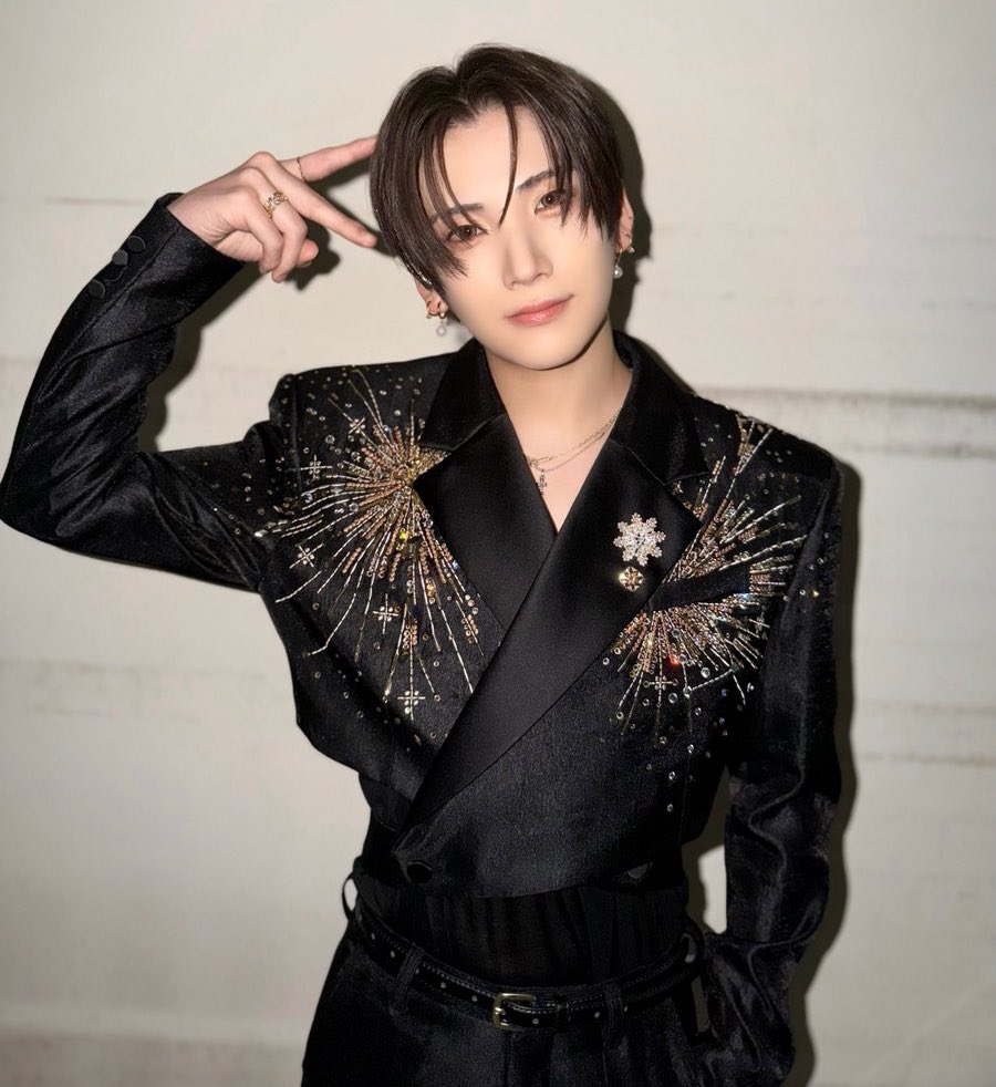 エンティーム YUMA ゆうま 唯一無二のボーカル！！！ 最強の猫男子