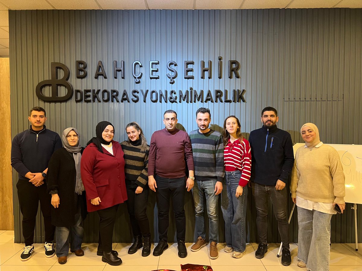 AvsarBaris's tweet photo. Şirketimizde Mimar Ekibimizle Yeni yıla Başlangıç https://t.co/R8LzCwQmbh