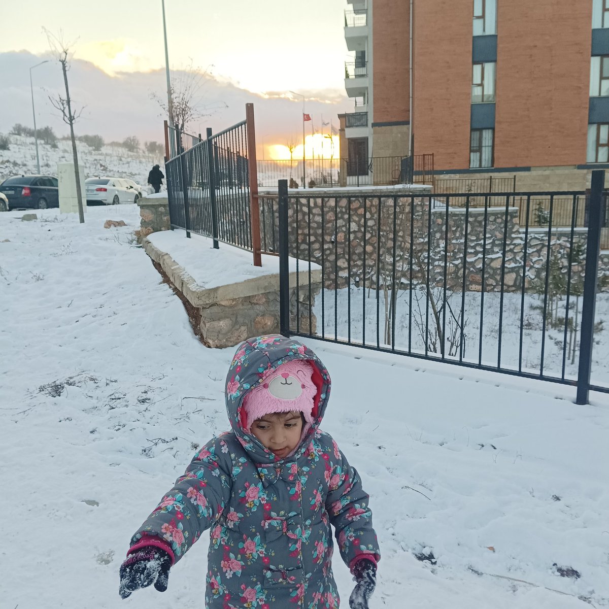 Kaydırana şeker varmış🍬
#kar
#manzara 
#photography